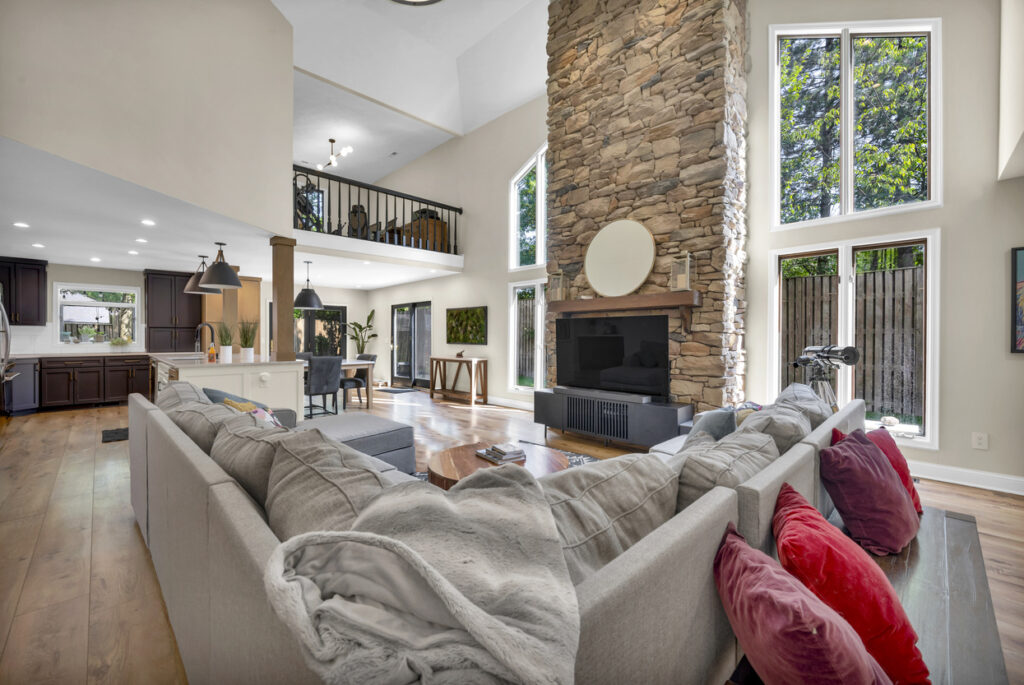 Real Estate Photography with Virtual Staging
