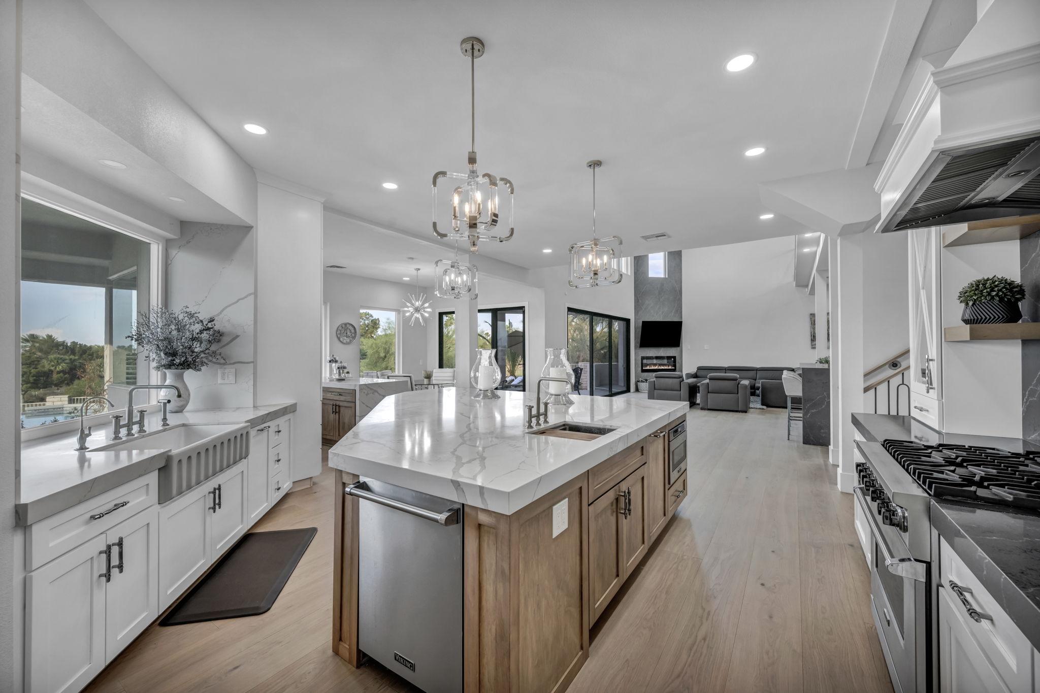 84-web-or-mls-2058-troon-dr