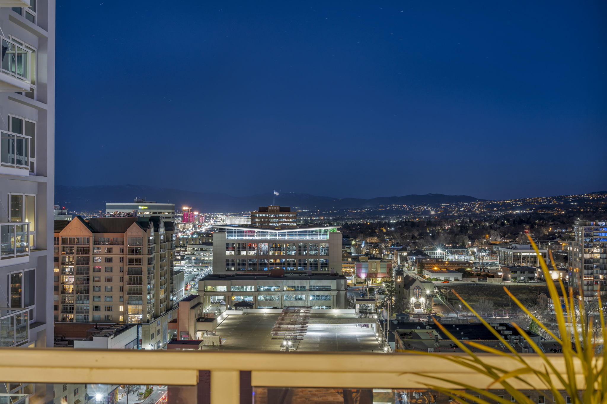 93-web-or-mls-255-n-sierra-st-1818