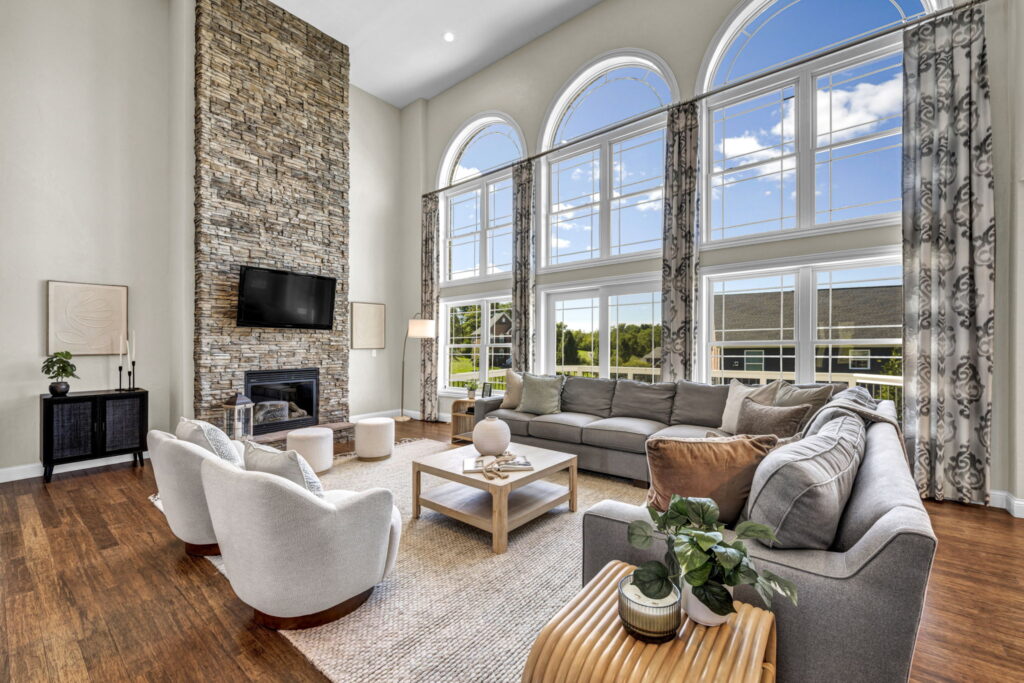 how to photograph a vacant house for sale